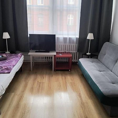 U Szermierzy Hostel Вроцлав Екстериор снимка