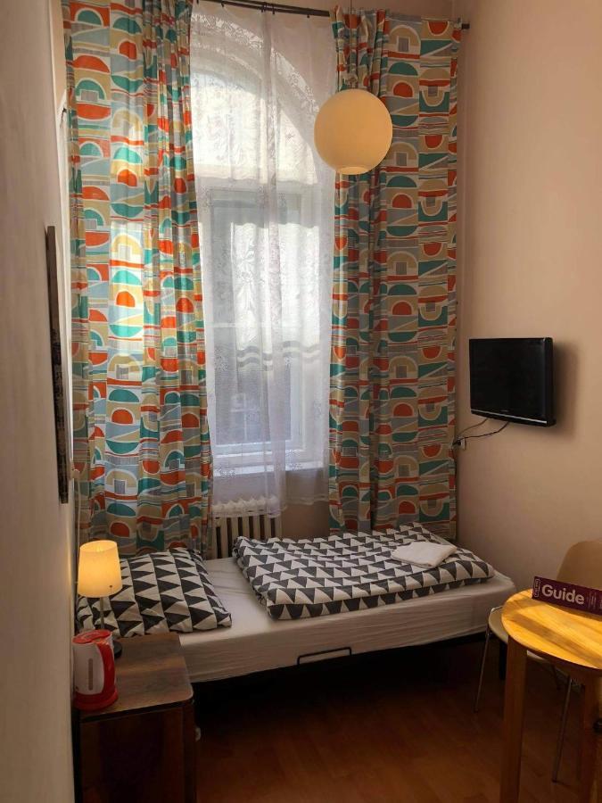 U Szermierzy Hostel Вроцлав Екстериор снимка
