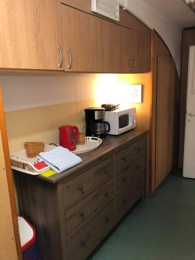 U Szermierzy Hostel Вроцлав Екстериор снимка