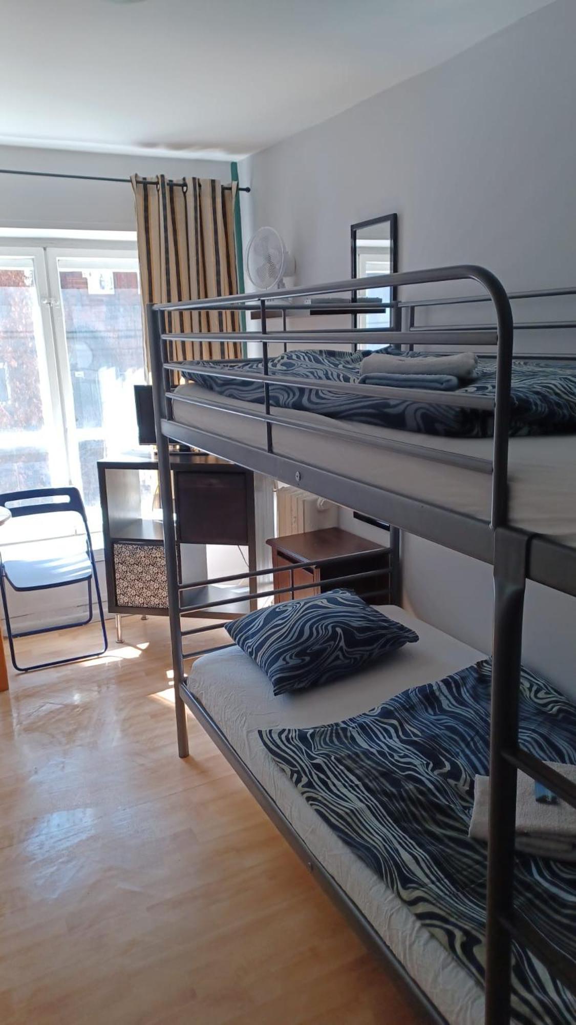 U Szermierzy Hostel Вроцлав Екстериор снимка