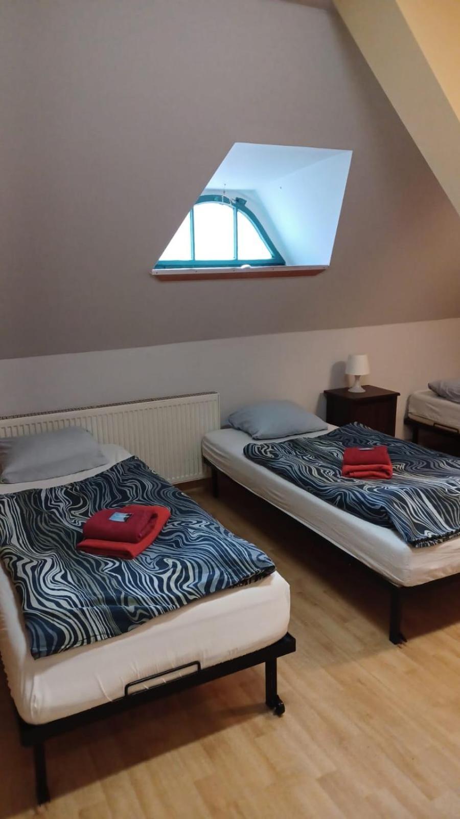 U Szermierzy Hostel Вроцлав Екстериор снимка